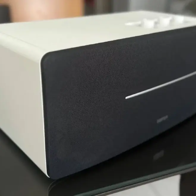 Bluetooth колонка EDIFIER D12