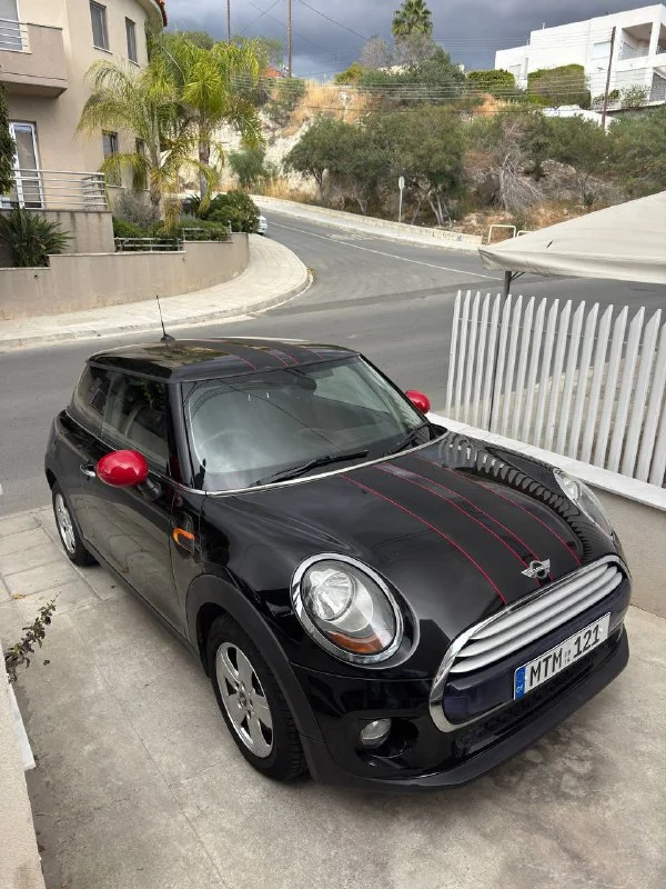 Mini Cooper F56