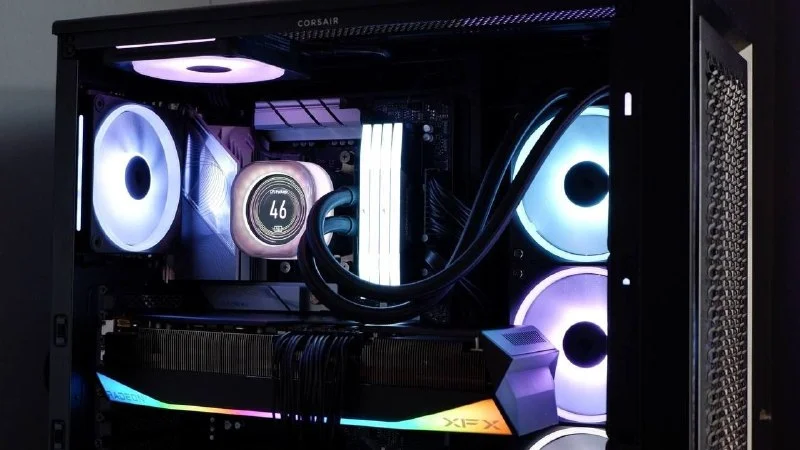 CORSAIR iCUE LINK TITAN 360 RX LCD система жидкостного охлаждения