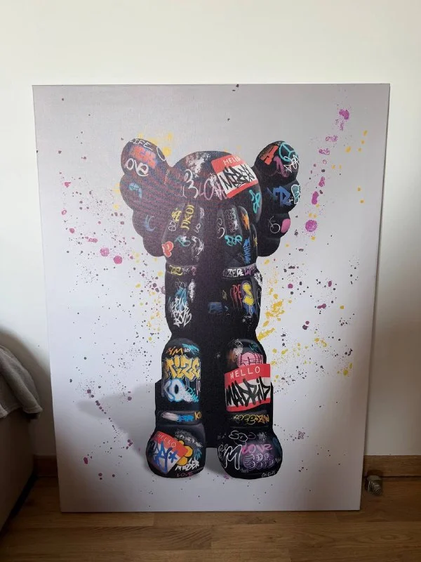Картина с принтом KAWS