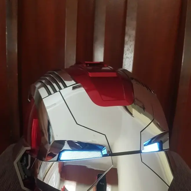 Шлем Iron Man MK17