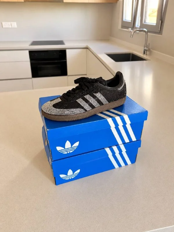 Adidas Samba Limited edition