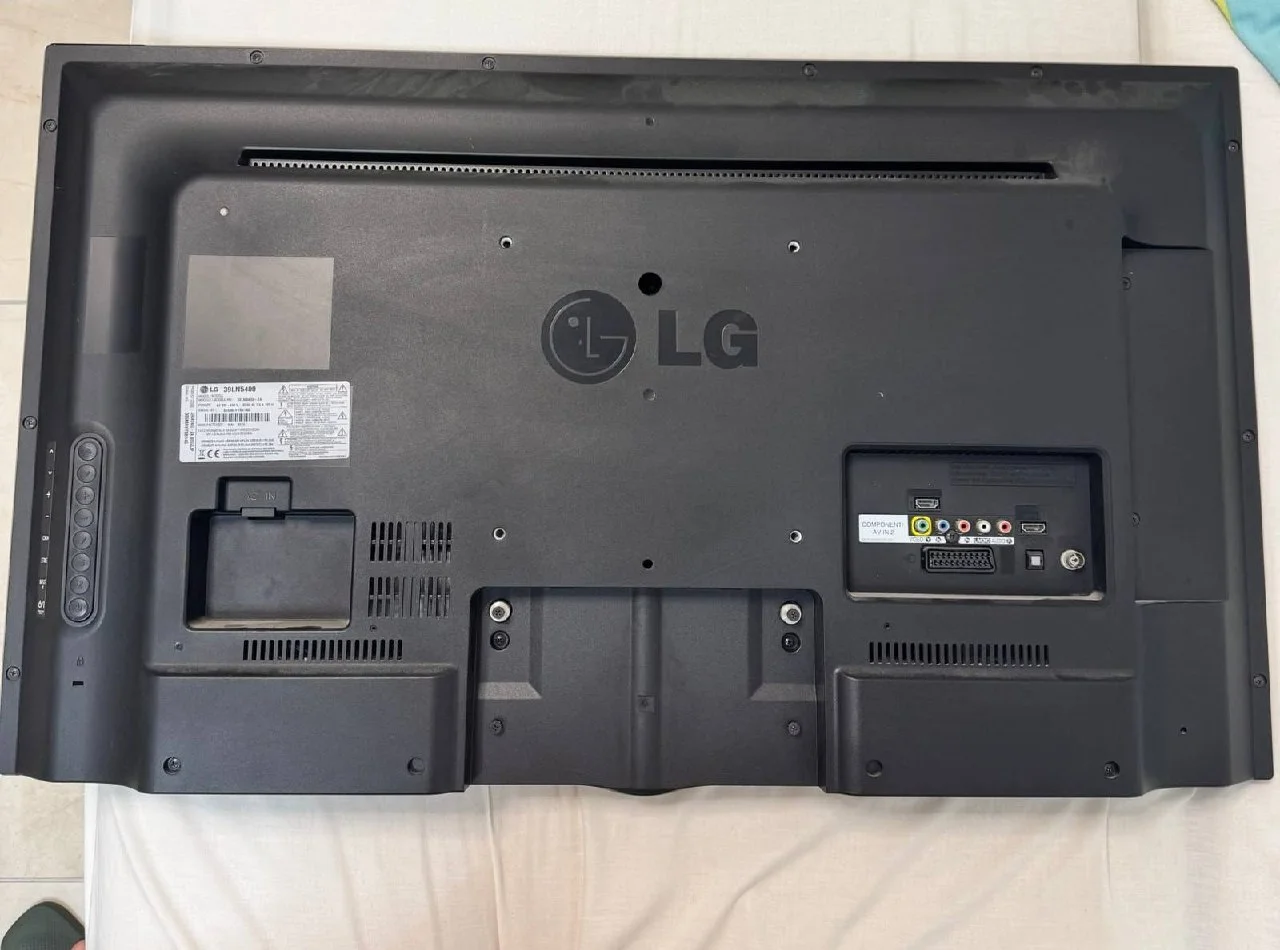 Телевизор LG 39LN5400