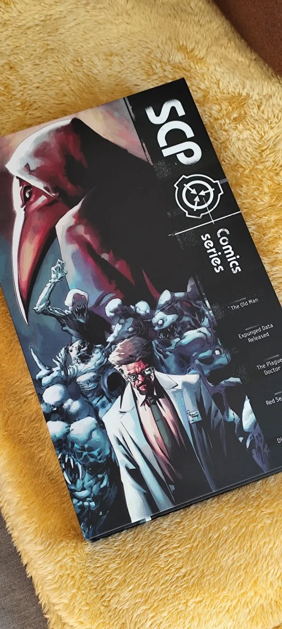 SCP комиксы, Kickstarter бокс сет с металлическими пинами