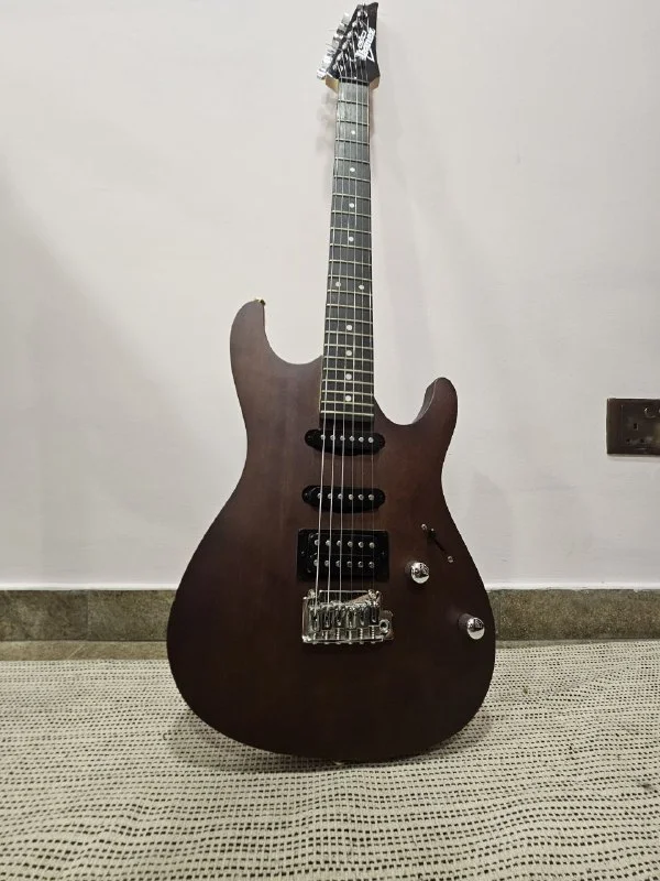 Электрогитара Ibanez GSA60