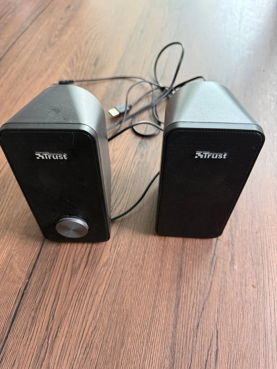 Колонки Trust с USB питанием для ноутбука