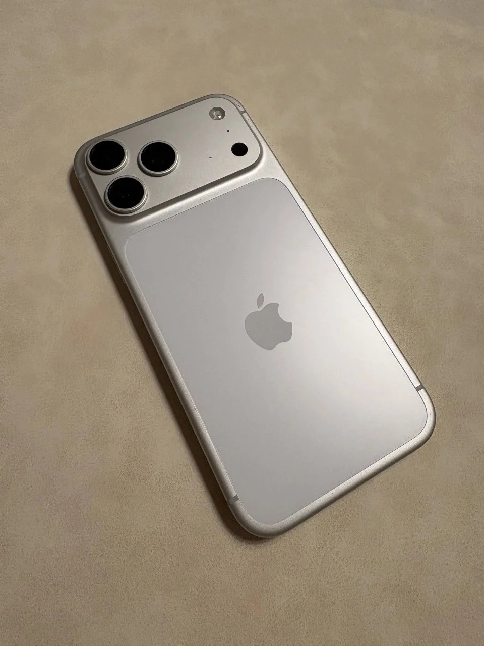 iPhone 17 Pro Max (512Gb) Silver