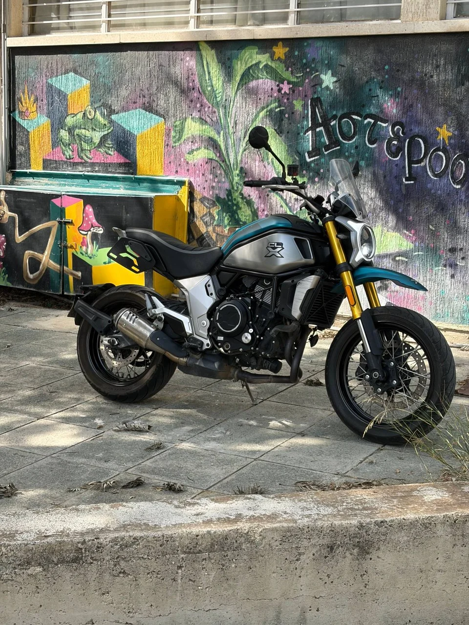 CFMOTO 700CL-X Adventure