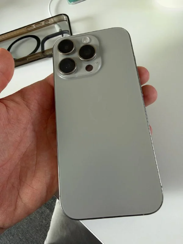 iPhone 16 Pro
