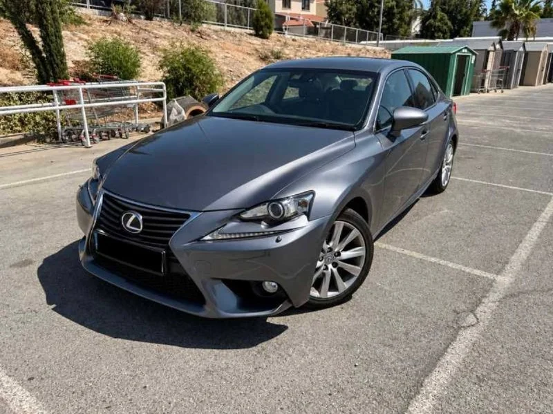 Lexus IS 300h