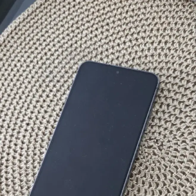 Смартфон Samsung Galaxy S23 (256 GB)